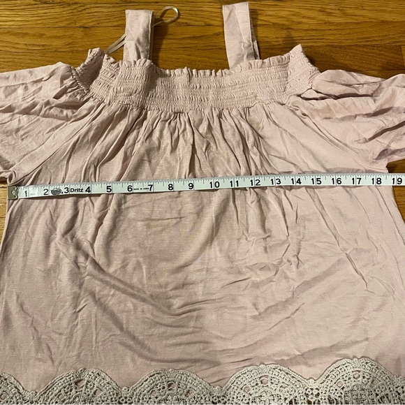 Adiva Women’s Mauve Convertible Smocked Lace Off The Shoulder Top Shirt Large - Picture 10 of 11